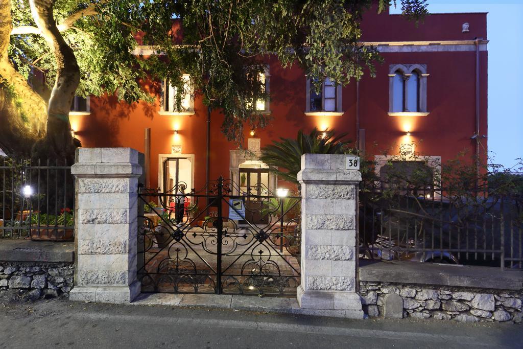 Villa Astoria Таормина Экстерьер фото