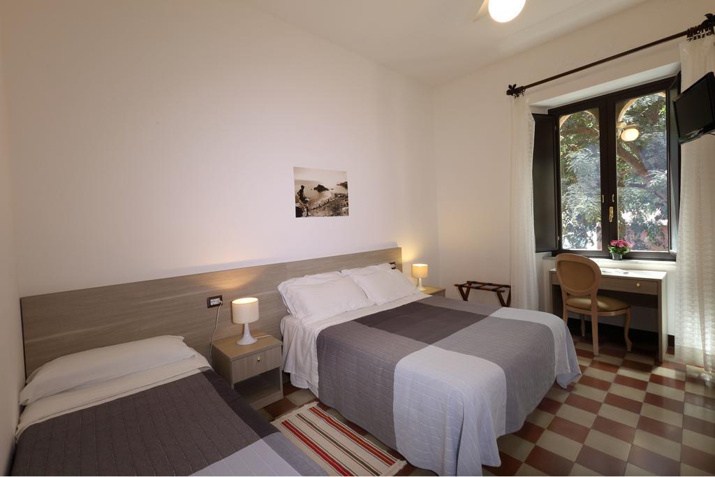 Villa Astoria Таормина Экстерьер фото